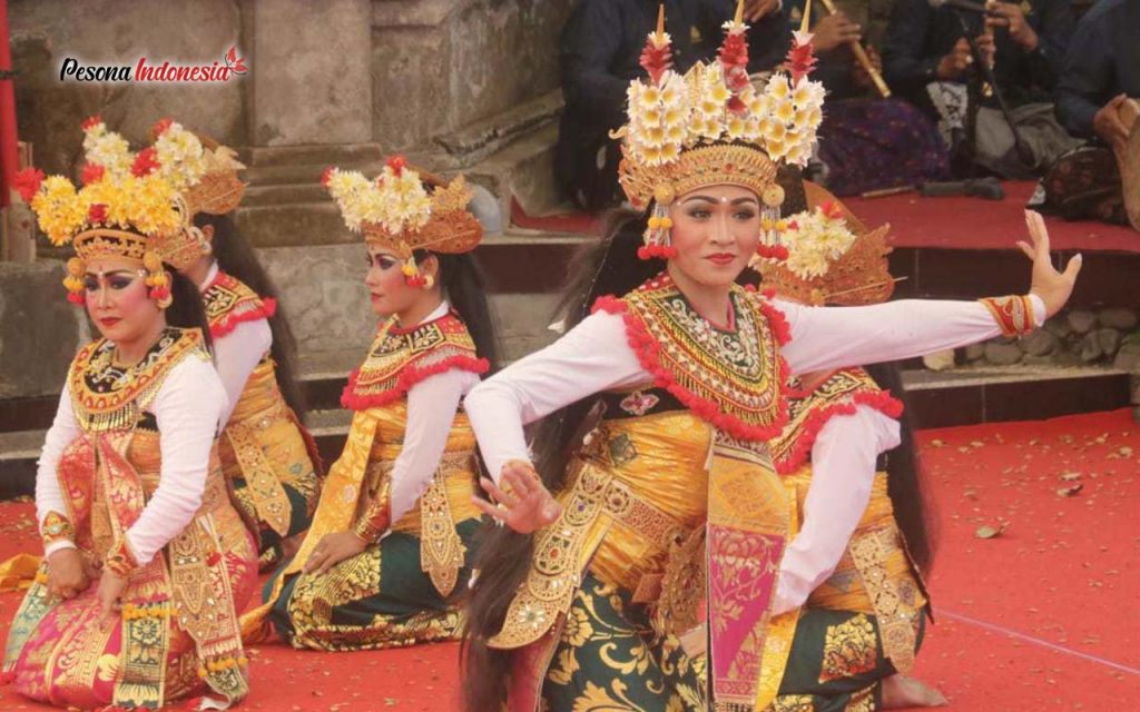 15 Tari Gambuh Bali 